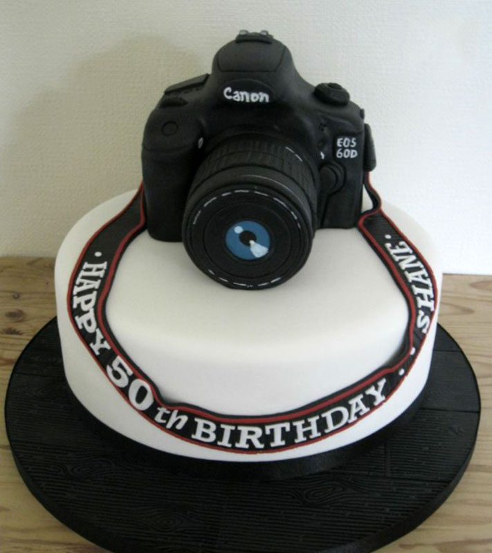 Gerontopoulos Catering at Sifnos - Birthday cake made of sugar paste in a shape of camera