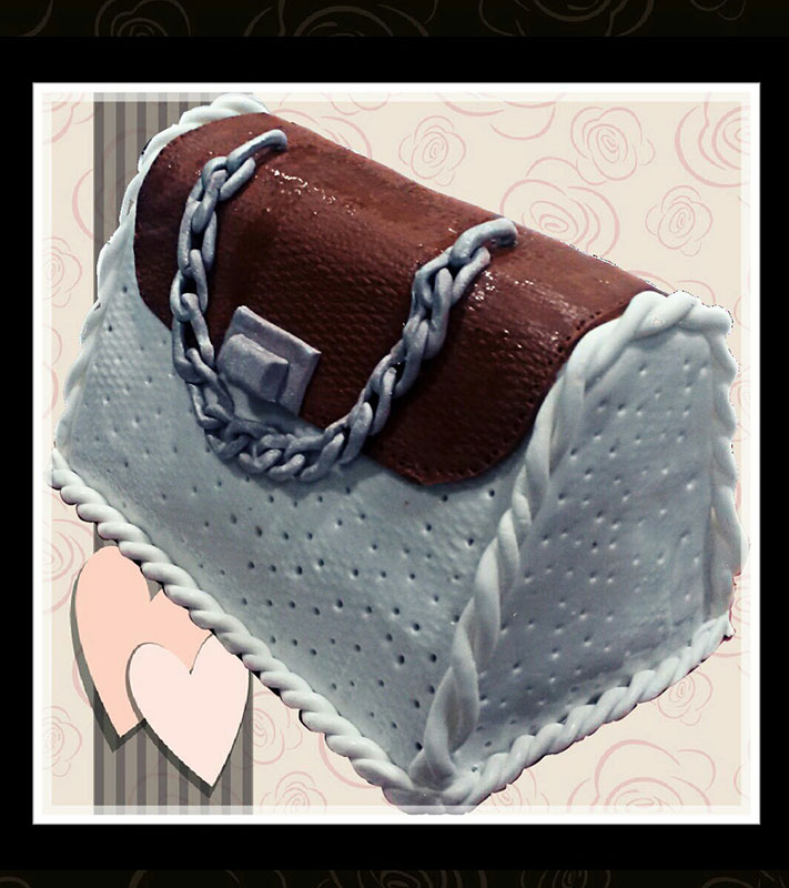 Cake in a shape of a purse